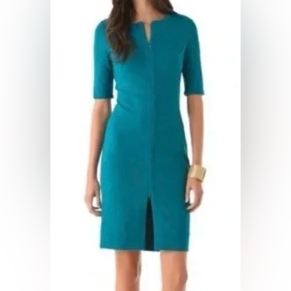 Diane Von Furstenberg Saturn Teal Short Sleeve Sheath Dress.
